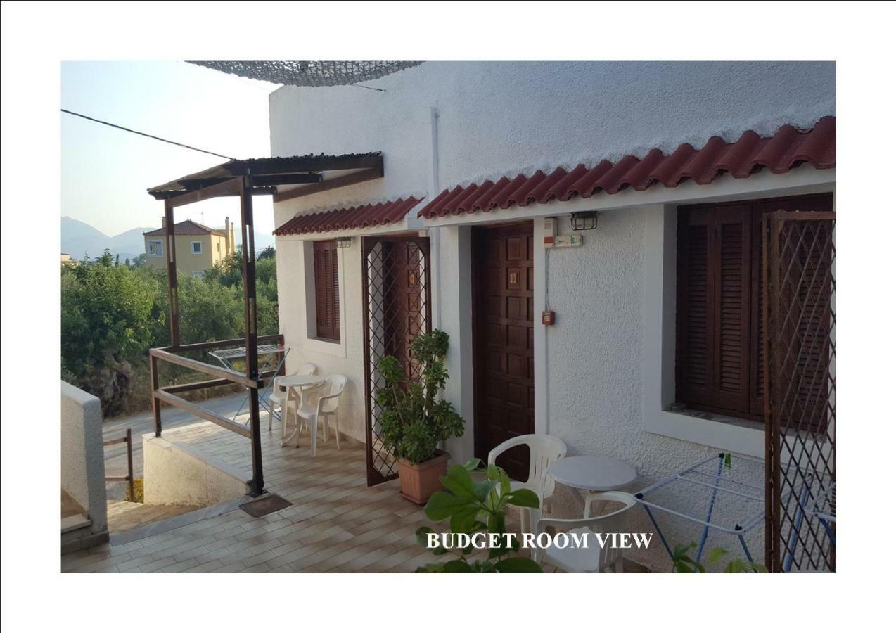 Aeolos Hotel Apartments Gythio Exterior foto